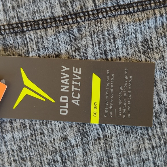 NWT Old Navy Active Breathability Go-Warm Thermal Top S Black Gray - Picture 6 of 15